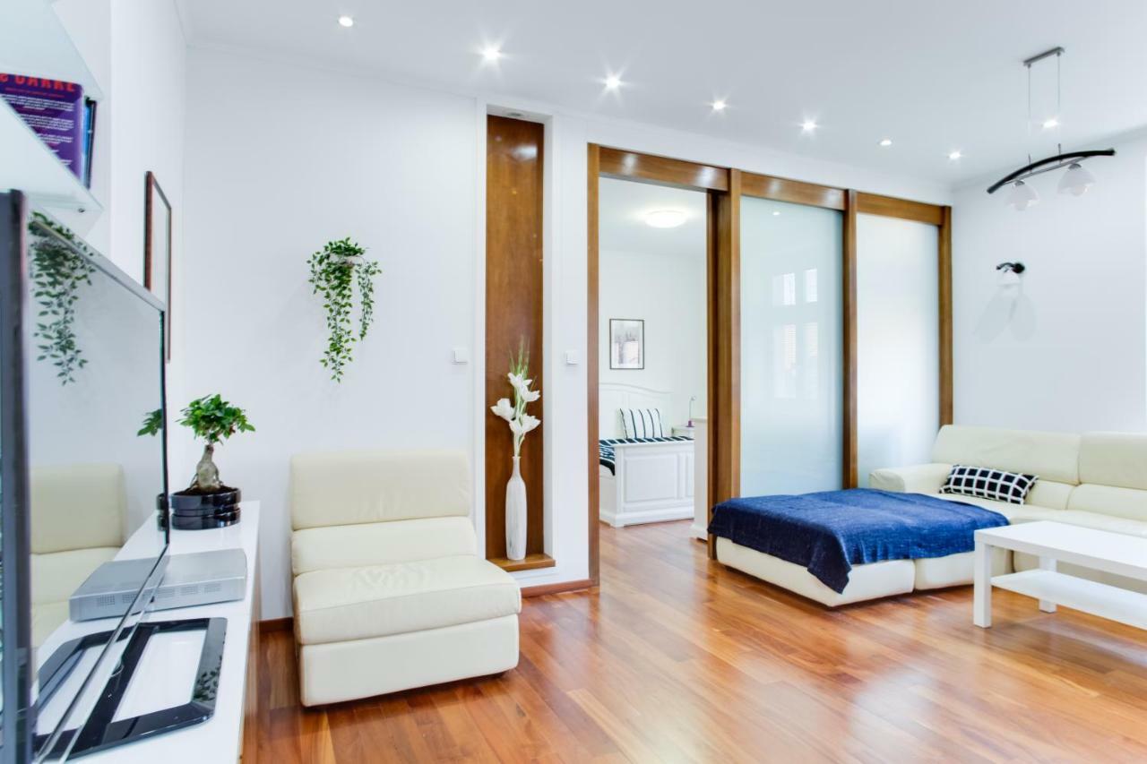Royal Apartment Near River - Nek4Th Prag Exterior foto